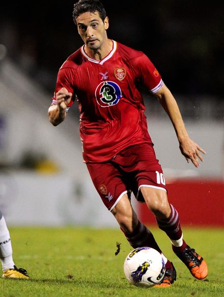 Daniel Muñoz photo