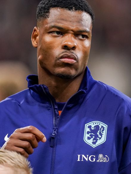 Denzel Dumfries photo