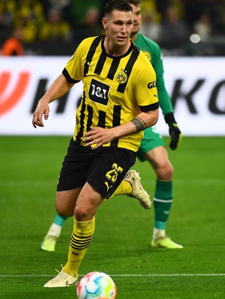 Niklas Süle photo