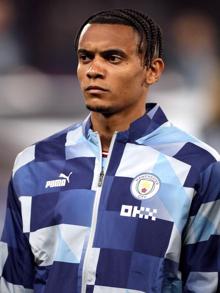 Manuel Akanji photo