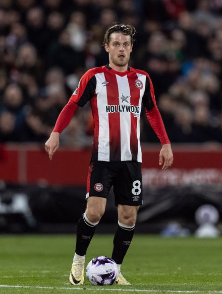 Матиас Йенсен photo