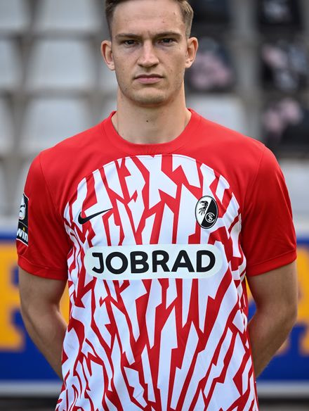 Максимилиан Бройниг photo