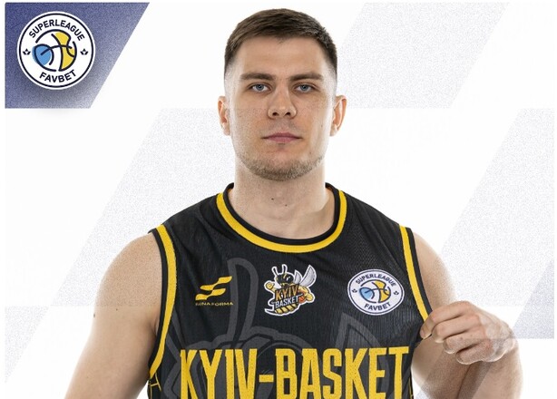 Denis Klevzunyk Extends Contract with "Kyiv-Basket" After Stellar Season