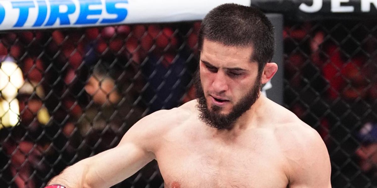 Islam Makhachev Abandons Lightweight Title, Topuria Fight Off The Table for 2025
